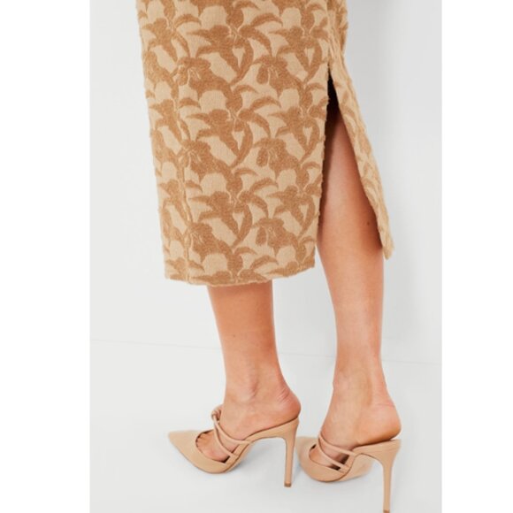 NWT Tuckernuck En Saison Taupe Augustine Top & Skirt 2 Piece Set Women's Small - Picture 3 of 16